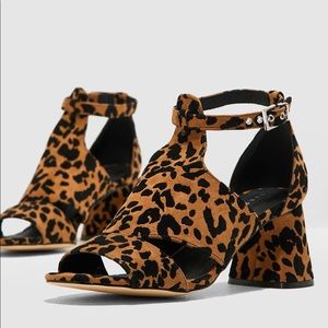 Topshop Destiny Cut Out Sandal